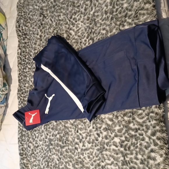 Puma jacket - Picture 2 of 3